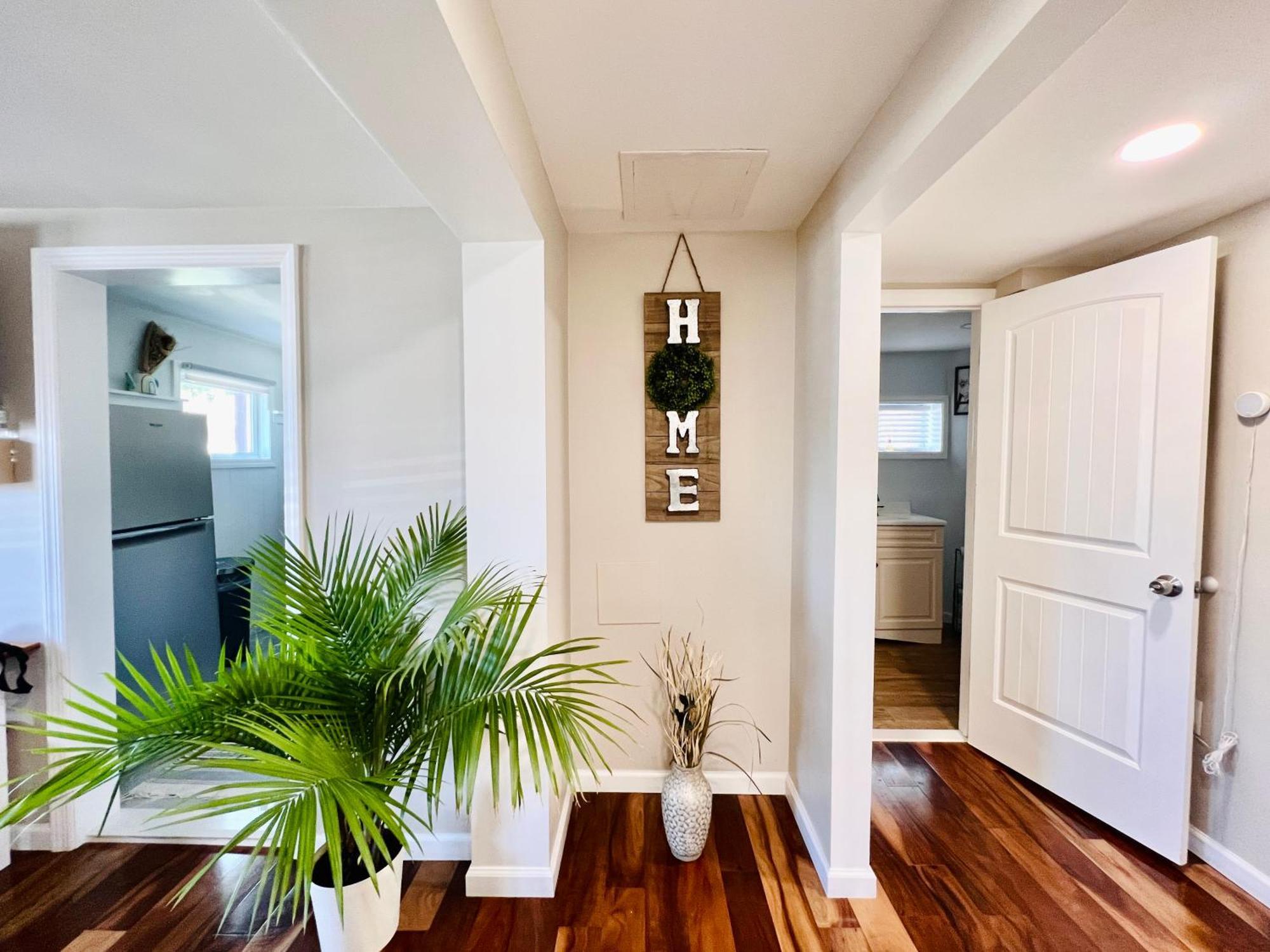 Ultra Modern - Entire 3 Bedroom Apartment - 5 Min Walk To The Beach Wildwood Esterno foto