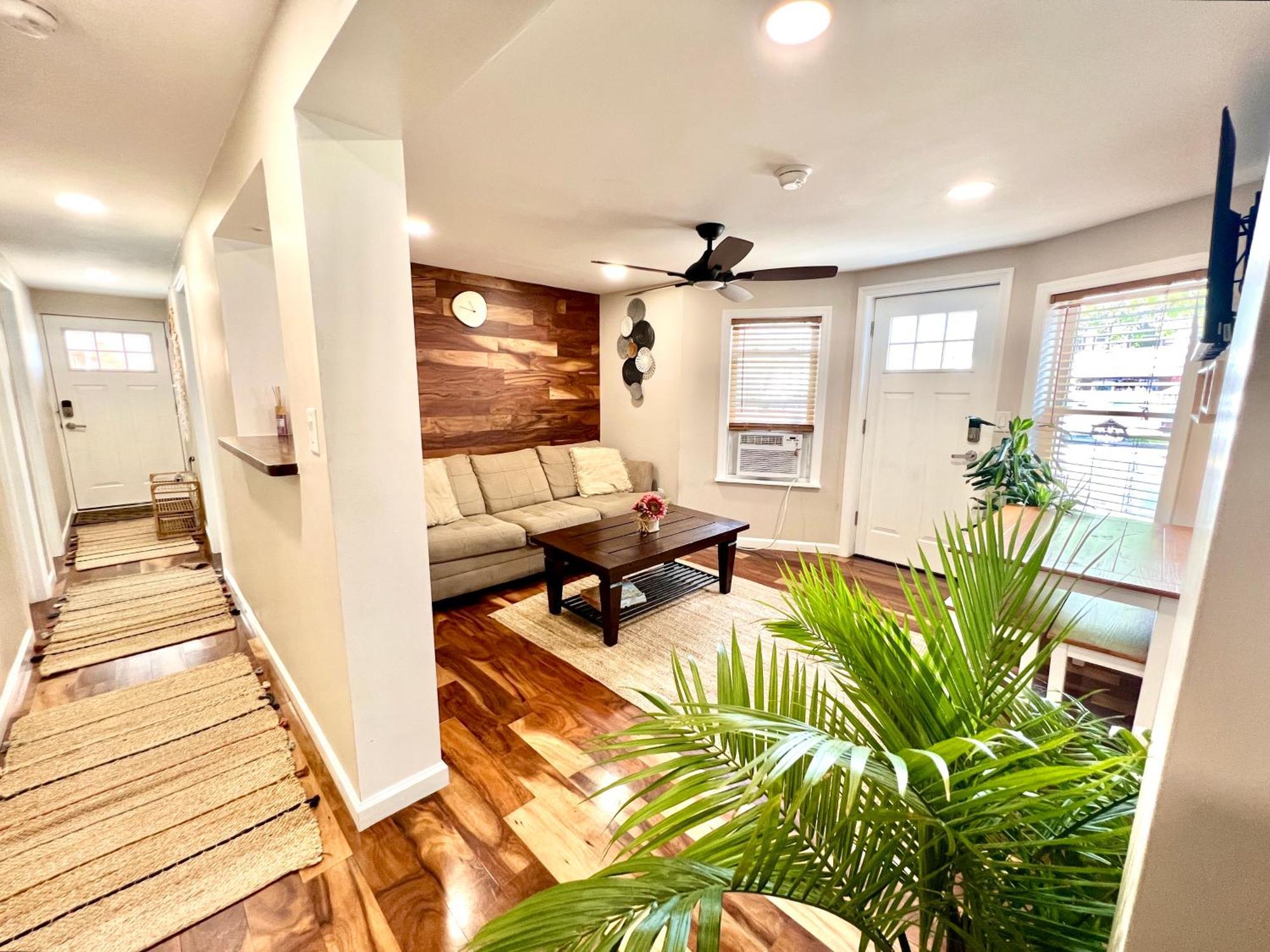 Ultra Modern - Entire 3 Bedroom Apartment - 5 Min Walk To The Beach Wildwood Esterno foto